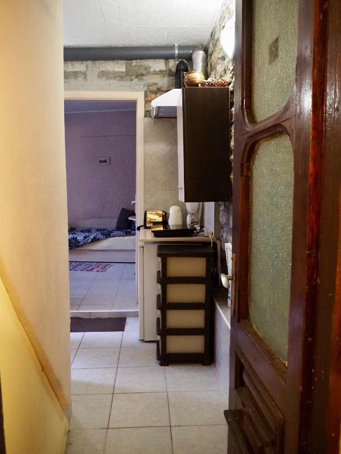 Authentic Guest Stay In The Heart Of Veliko Tarnovo Студио С Изглед Към Царевец Exterior foto